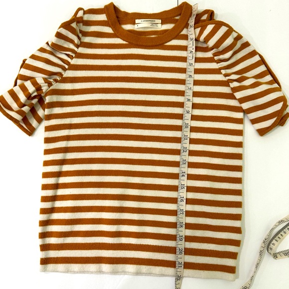 Anthropologie | Jillian flutter sleeve stripped sweater Top size medium - Picture 12 of 13